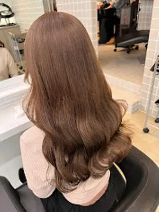 カラー official TUNE銀座🪄✨のヘアスタイル