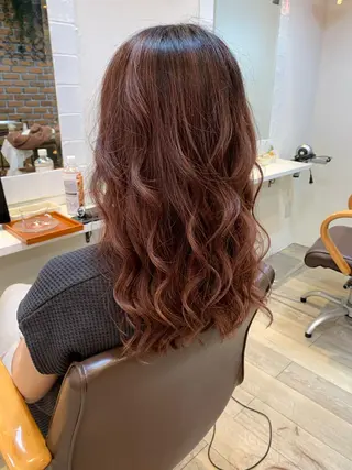 カラー Hair Field （ヘアーフィールド）所属・勝本 優佳のヘアスタイル