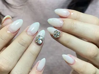 ネイル Venusパラジェル 長さだし専門店のネイルデザイン