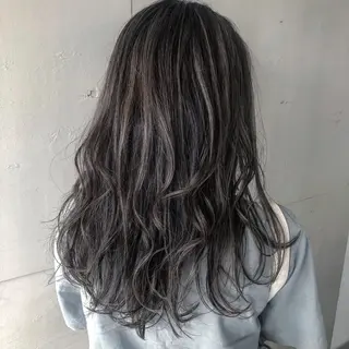 ロング カラー かわさき ともやのヘアスタイル