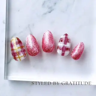ネイル gratitude 牧田のネイルデザイン
