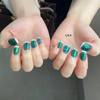 ネイル UrakoNail 《nail》のネイルデザイン