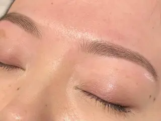 アイブロウ Ridive Akariの眉毛・アイブロウイメージ