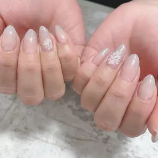 ネイル 吉岡 裕子のネイルデザイン