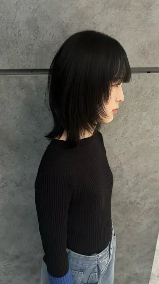 ミディアム 石塚 瑛里菜のヘアスタイル