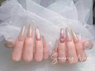 ネイル Sunnyサニー所属・桝井 春奈のネイルデザイン