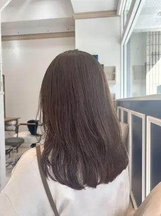 セミロング カラー 鈴村 大介のヘアスタイル