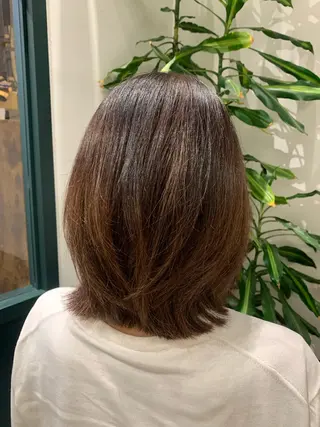 ミディアム 黒岩 珠奈のヘアスタイル