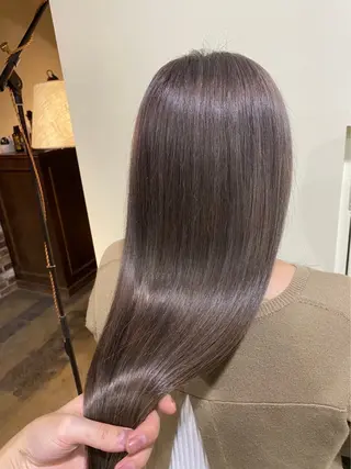 カラー 🎨デザイン🥇 美髪・艶髪 日暮千敬のヘアスタイル