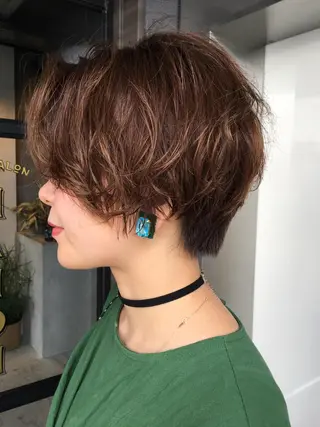 ショート MANON by H所属・俵 知広のヘアスタイル