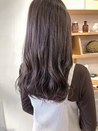 セミロング roka ノゾミのヘアスタイル