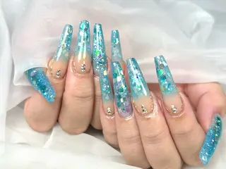 ネイル Salute本店 🦋仲原里佳のネイルデザイン