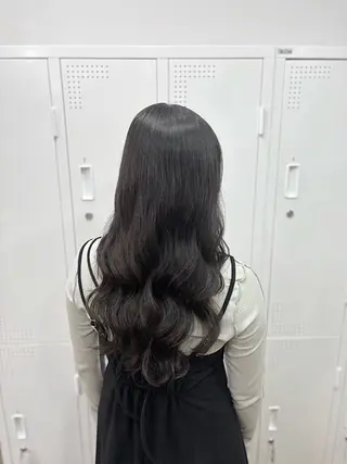 ロング カラー 🍃ユウミ/大阪 梅田/ナチュラル🍃のヘアスタイル