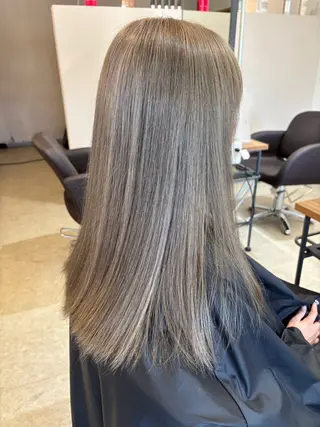 セミロング miri.. yukinaのヘアスタイル