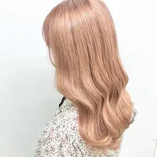 ロング カラー 🩵ハイトーン 美咲🩵のヘアスタイル