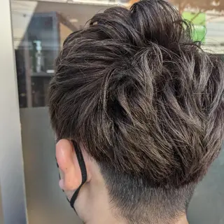ショート 🫧髪質改善•艶カラ ー特化🫧谷奥甲太のヘアスタイル