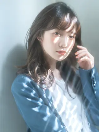 セミロング 🎀ハイトーン/レイ ヤー/Reina🎀のヘアスタイル