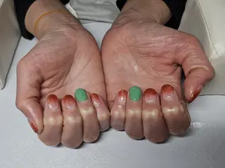 ネイル TELUM Miyoko.のネイルデザイン