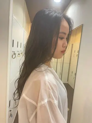 ロング カラー ハイトーン/暖色/ 眉/メイク/Rinaのヘアスタイル