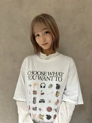 ミディアム カラー 進藤 叶羽のヘアスタイル