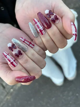 ネイル 中村 渚のネイルデザイン