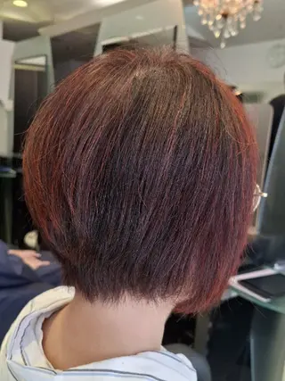 ショート カラー KANAKO .のヘアスタイル