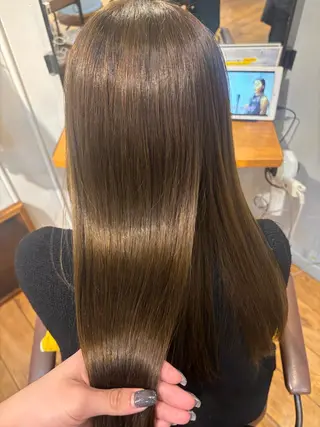 セミロング カラー ながこ /透明感カラーのヘアスタイル