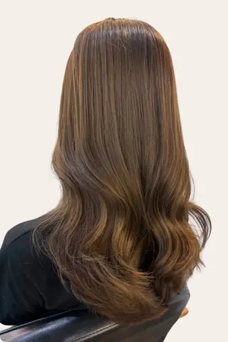 ロング ニワ/レイヤーカット /透明感カラー💎のヘアスタイル