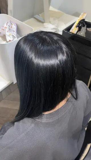 ロング カラー シンドウ チサのヘアスタイル