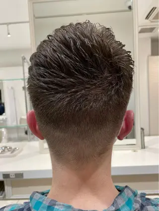 ショート メンズ JERICHO HAIR所属・河野 由佳の眉毛・アイブロウイメージ