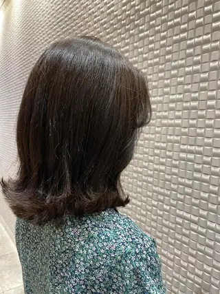 セミロング カラー シャドールーツ美容師 篠原康太のヘアスタイル