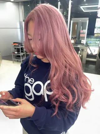 ロング カラー ヘアアレンジ ミルクティー/ピンク カラー/ みう🎀のヘアスタイル