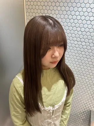 ロング カラー 清水 美紅のヘアスタイル