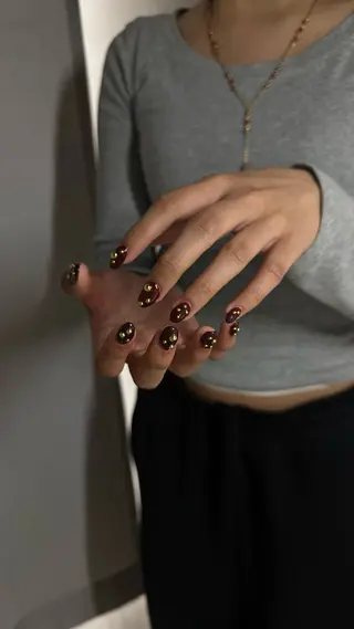 ネイル しおん⭐︎立川 sofaネイリストのネイルデザイン