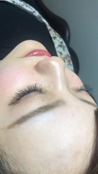 マツエク・マツパ VIEWユリナ メイク/ カットのヘアスタイル