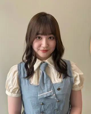 セミロング カラー 🩶 AIRA / 透明感カラー 🩶のヘアスタイル