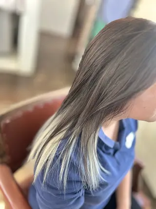 セミロング カラー Style Tのヘアスタイル