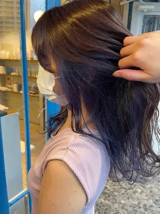 カラー 栗林 茉那のヘアスタイル