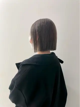 ショート カラー 2月で掲載終了 ボブ・カミオカのヘアスタイル