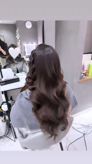 ロング ヘアアレンジ ヘアセットサロン 北新地　mainoのヘアスタイル