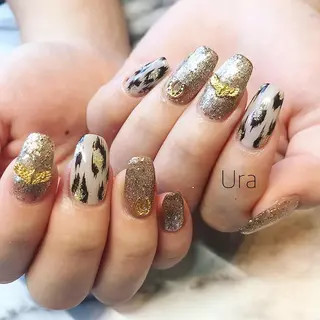 ネイル UrakoNail 《nail》のネイルデザイン