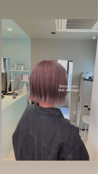 ショート カラー 🤍💕ブリーチカラ ーAyaka💕🤍のヘアスタイル