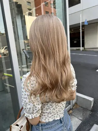 ロング カラー 🤍ベージュ×艶髪 🤍Ryuta🤍のヘアスタイル