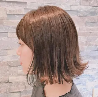 ミディアム カラー 蟹江 聡太✨レイヤーカットのヘアスタイル