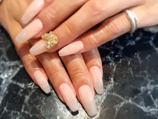 ネイル Salon de dahan所属・SALON DE DAHANのネイルデザイン