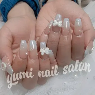 ネイル Shineジェル& チップ長さだしのネイルデザイン