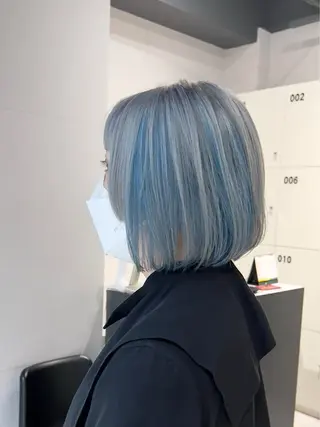 ショート カラー 透明感カラー/レイヤ ーhinata.のヘアスタイル