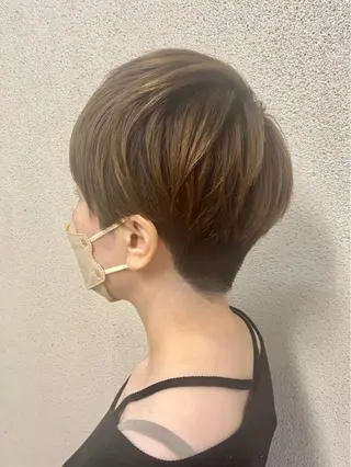 ショート カラー 髪質改善🥂✨ Mioのヘアスタイル