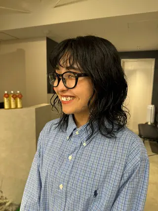 カラー ヒガシ サヨのヘアスタイル