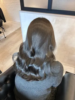 セミロング カラー &chaLme   心斎橋所属・emi/髪質改善/ 韓国風/艶カラーのヘアスタイル